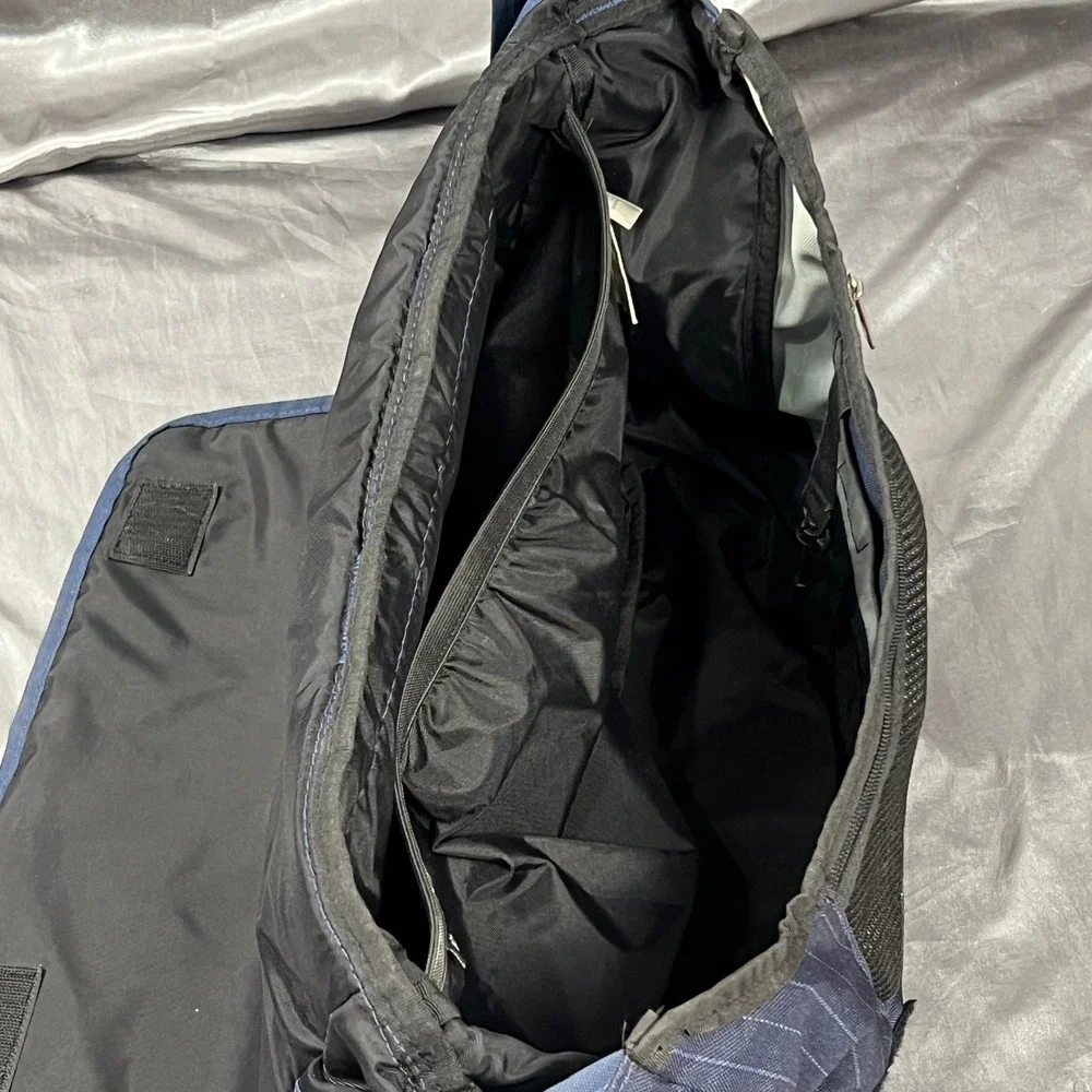 Jansport navy blue
